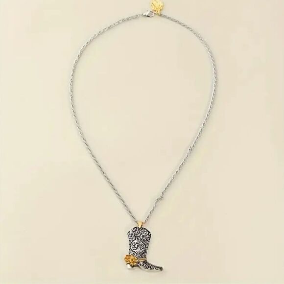 Silver Carved Flower Cowboy Boot Pendant Necklace Fashion Accessories - Picture 2 of 8